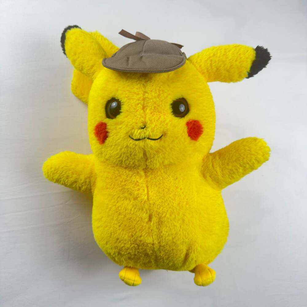 Pokémon Detective Pikachu Plush Toy with Detachable Hat by Wicked Cool Toys